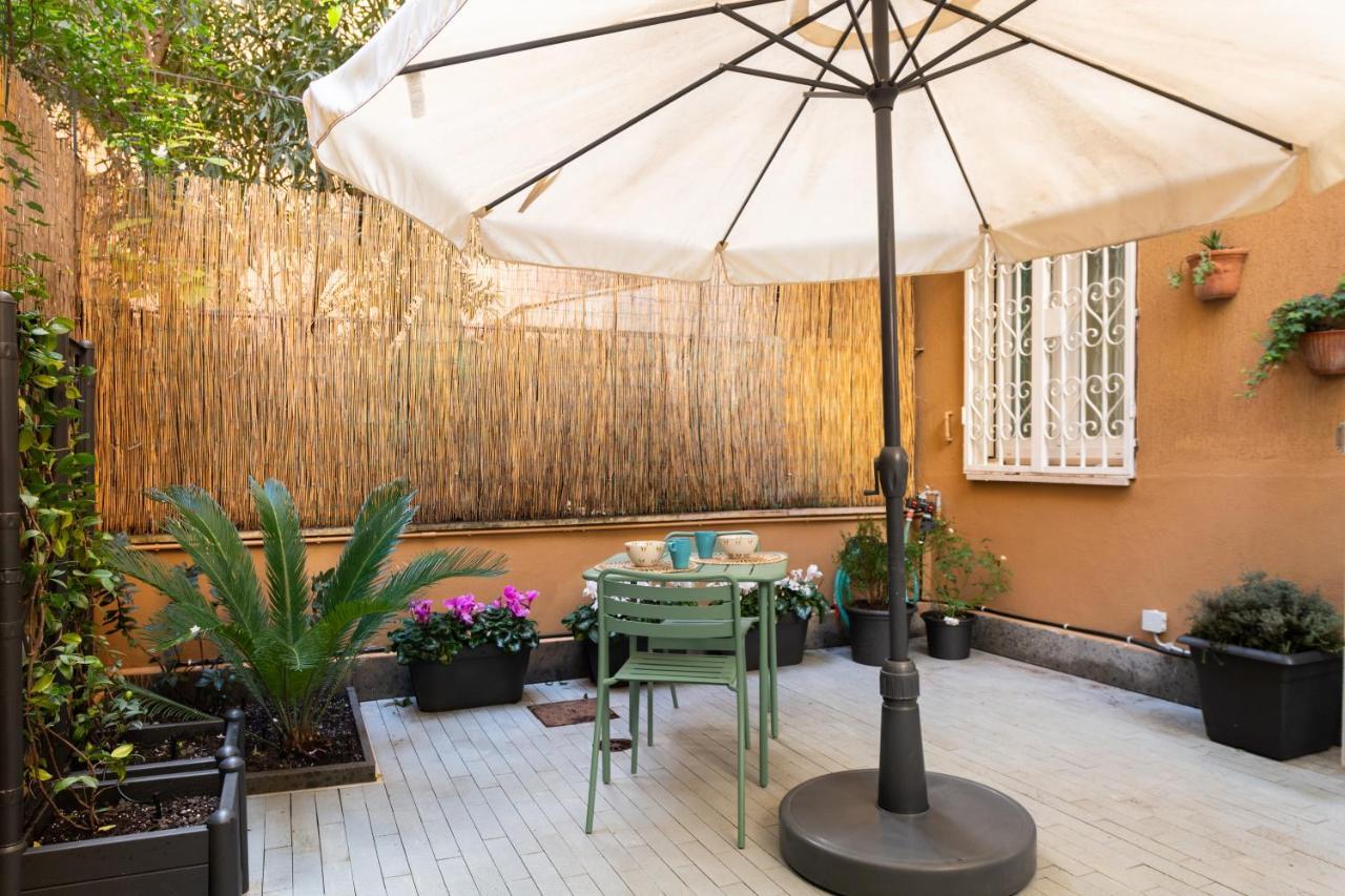 Casa Vegezio Near Vatican Museum And Metro Cipro Private Garden Check-in From 3 Pm To 10 Pm *
