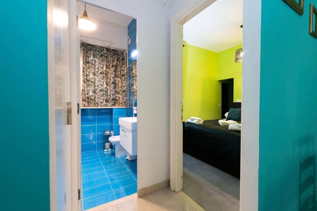 Feriehus Casa Vegezio Near Vatican Museum And Metro Cipro Private Garden Check-in From 3 Pm To 10 Pm Rom