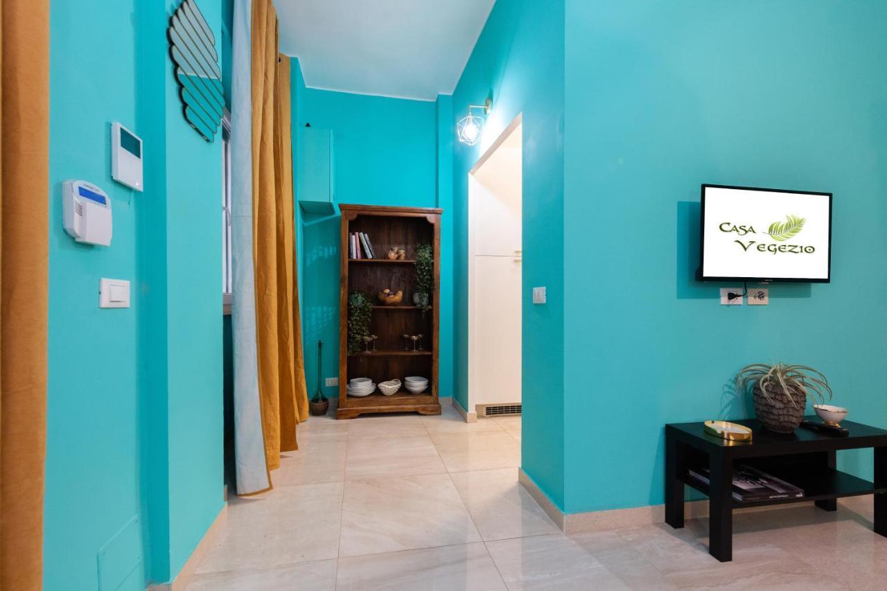 Casa Vegezio Near Vatican Museum And Metro Cipro Private Garden Check-in From 3 Pm To 10 Pm * Rom